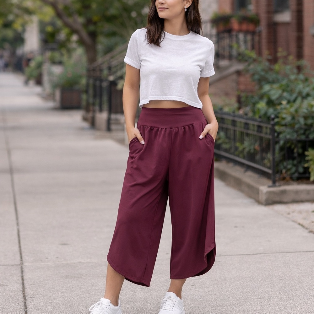 Halara Wide Leg Cropped Pants Burgundy Elastic Waist Comfort Size Medium